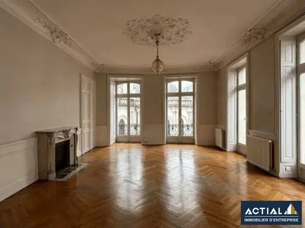Bureaux 411 m²