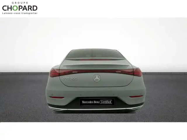Mercedes Classe E eqe 300 — photo 40