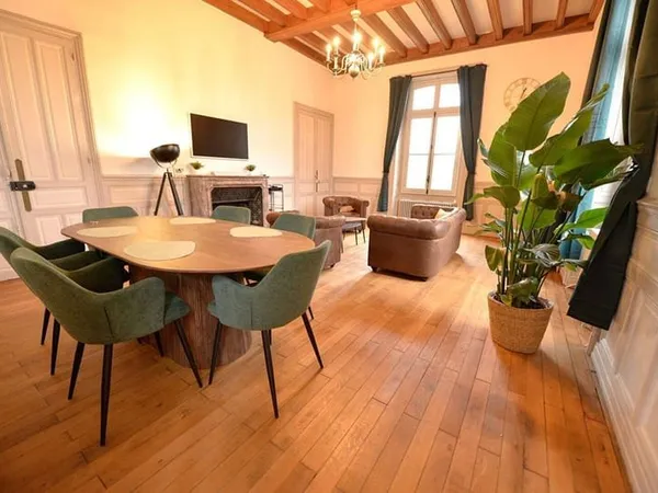 Appartement 3 pièces 109 m²