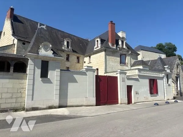 Maison 7 pièces 282 m²