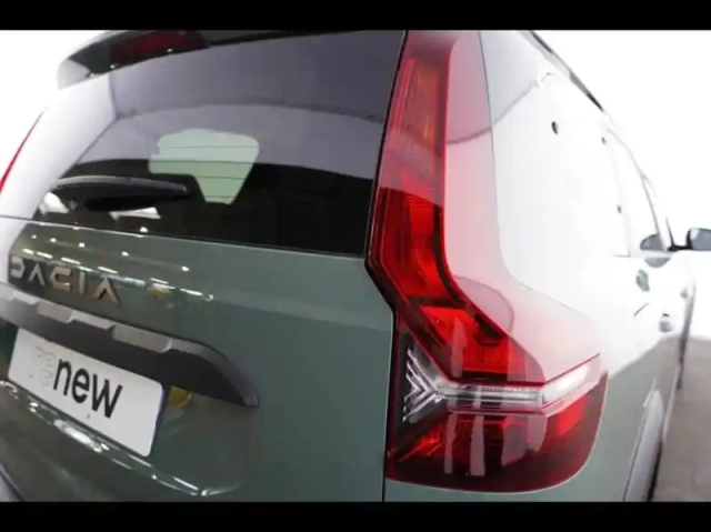 Dacia Jogger 1.0 eco-g 100ch extreme 7 places -24 — photo 11