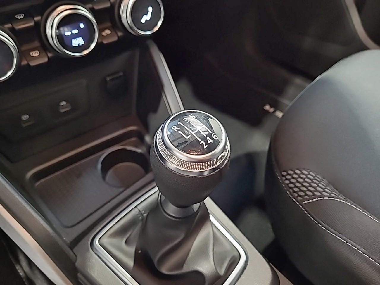 Dacia Duster tce 130 fap 4x2 prestige — photo 17