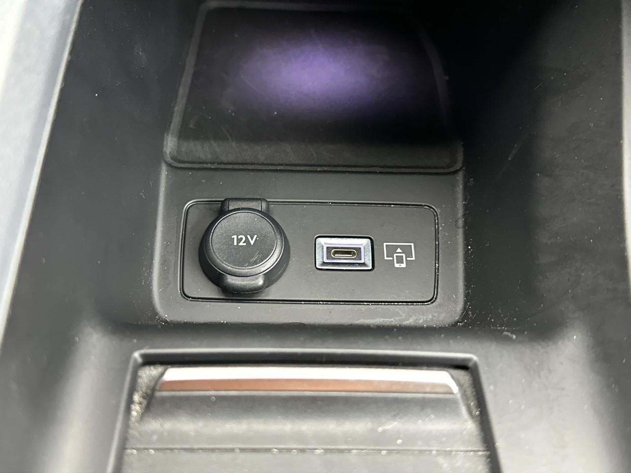 Peugeot 308 sw puretech 130ch s&s eat8 allure — photo 31