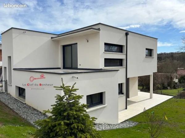 Maison 5 pièces 150 m²