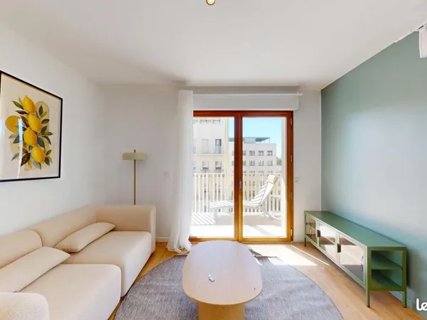 Appartement 1 pièce 82 m²
