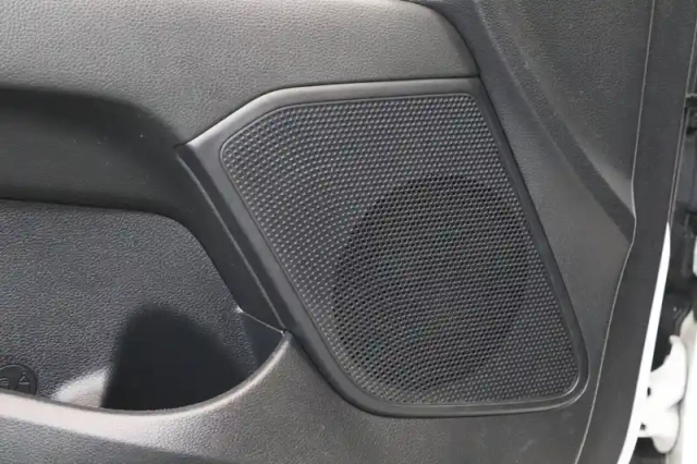 Kia Stonic 1.0 t-gdi 100 ch bvm6 — photo 111
