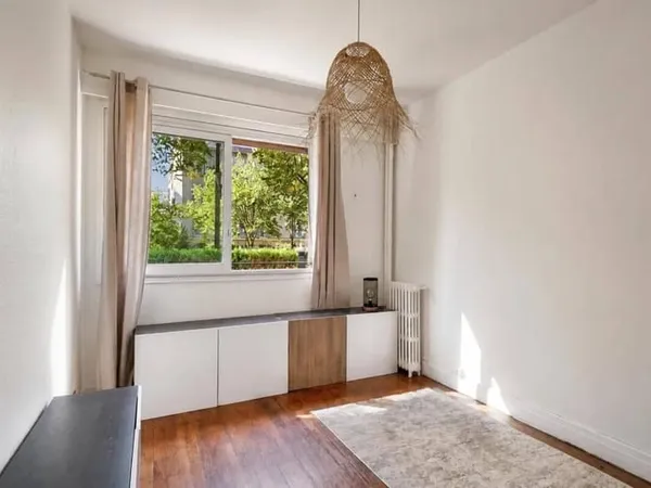 Studio 1 pièce 14 m²