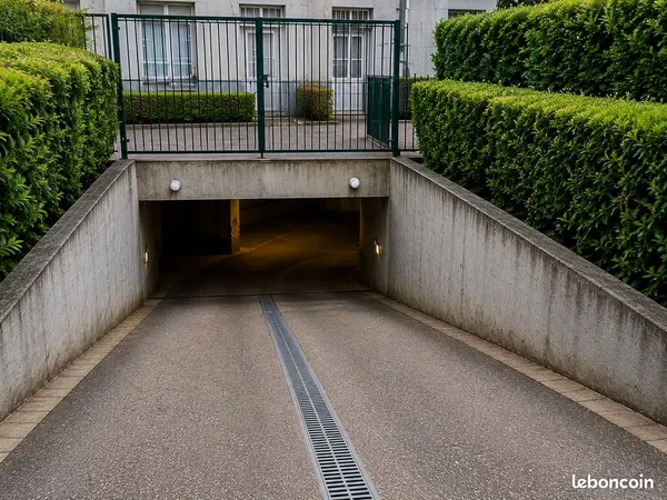 Parking Lucé Carré d'Or
