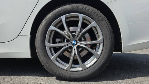 BMW Serie 3 Touring 320d 190 xDrive BVA - Edition Sport – 2019 – 141281 km – Diesel – Boîte Automatique — photo 8