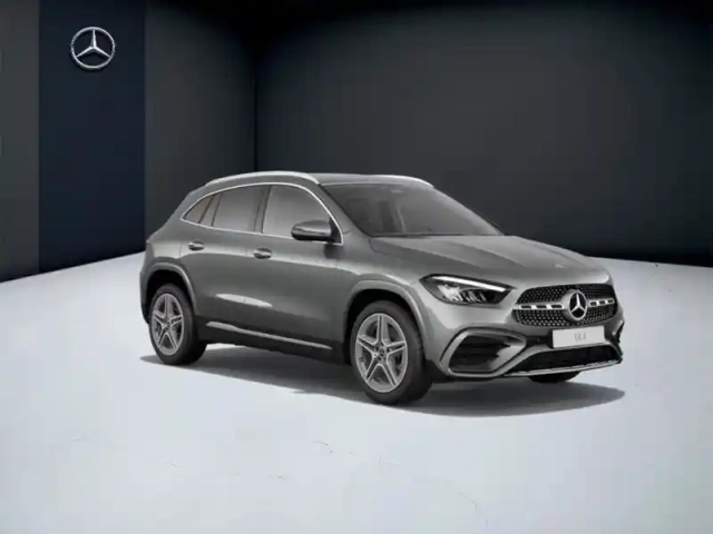 Mercedes Gla 200 d 4matic amg line — photo 12
