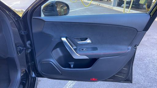 Mercedes Classe A 200 163 7G-DCT - AMG Line – 2018 – 98210 km – Essence – Boîte Automatique — photo 25