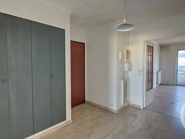 Appartement 2 pièces 57 m²