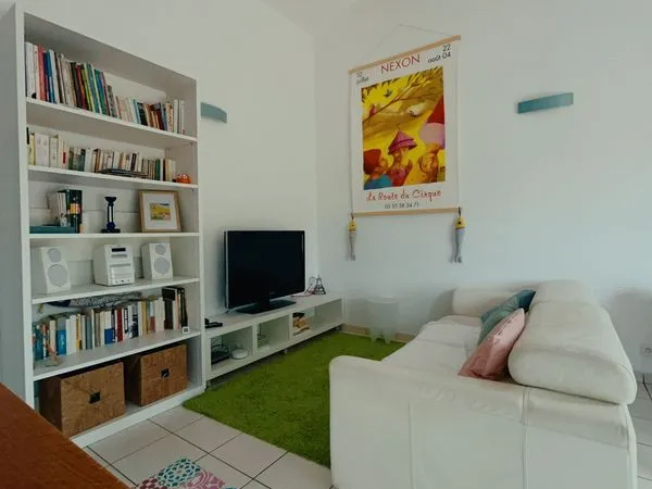 Maison avec terrasse et parking privés