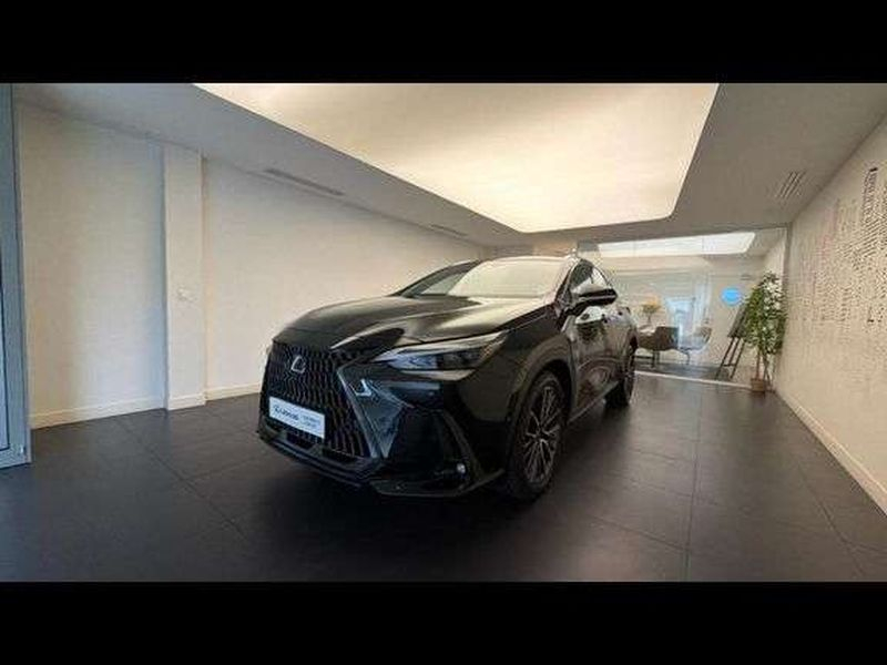 Lexus NX Lexus NX 450h+ 292ch Executive 4WD MY26 — photo 1