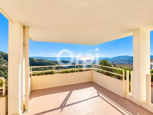 Appartement 3 pièces 84 m²
