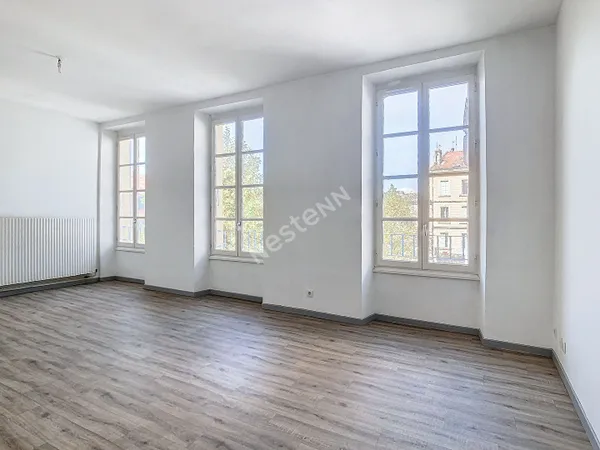 A LOUER - Appartement MONTELIMAR 3 pièces - Centre ville