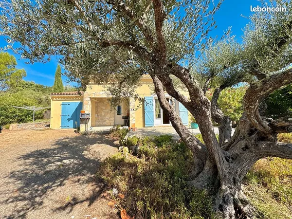 Propriété 7 pièces 247 m²