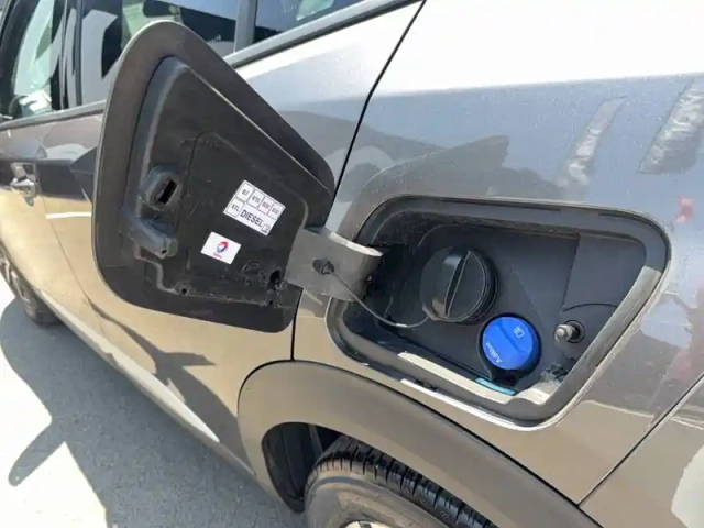 Peugeot 2008 bluehdi 110 s&amp;s bvm6 — photo 16