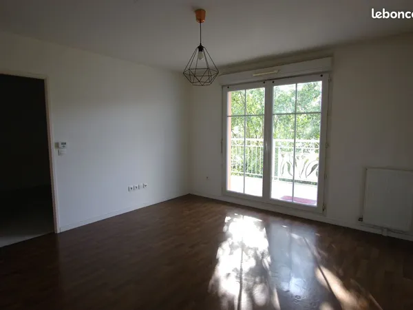 Location appartement 2 pièces Saclay