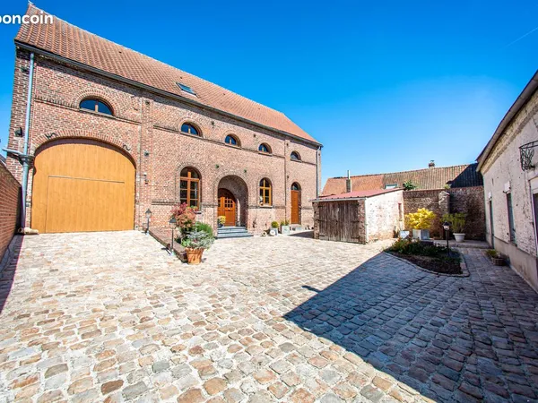 2 maisons individuelles sur une parcelle de 875m2 ANCIENNE BRASSERIE et LONGÈRE - propriété multi-pr