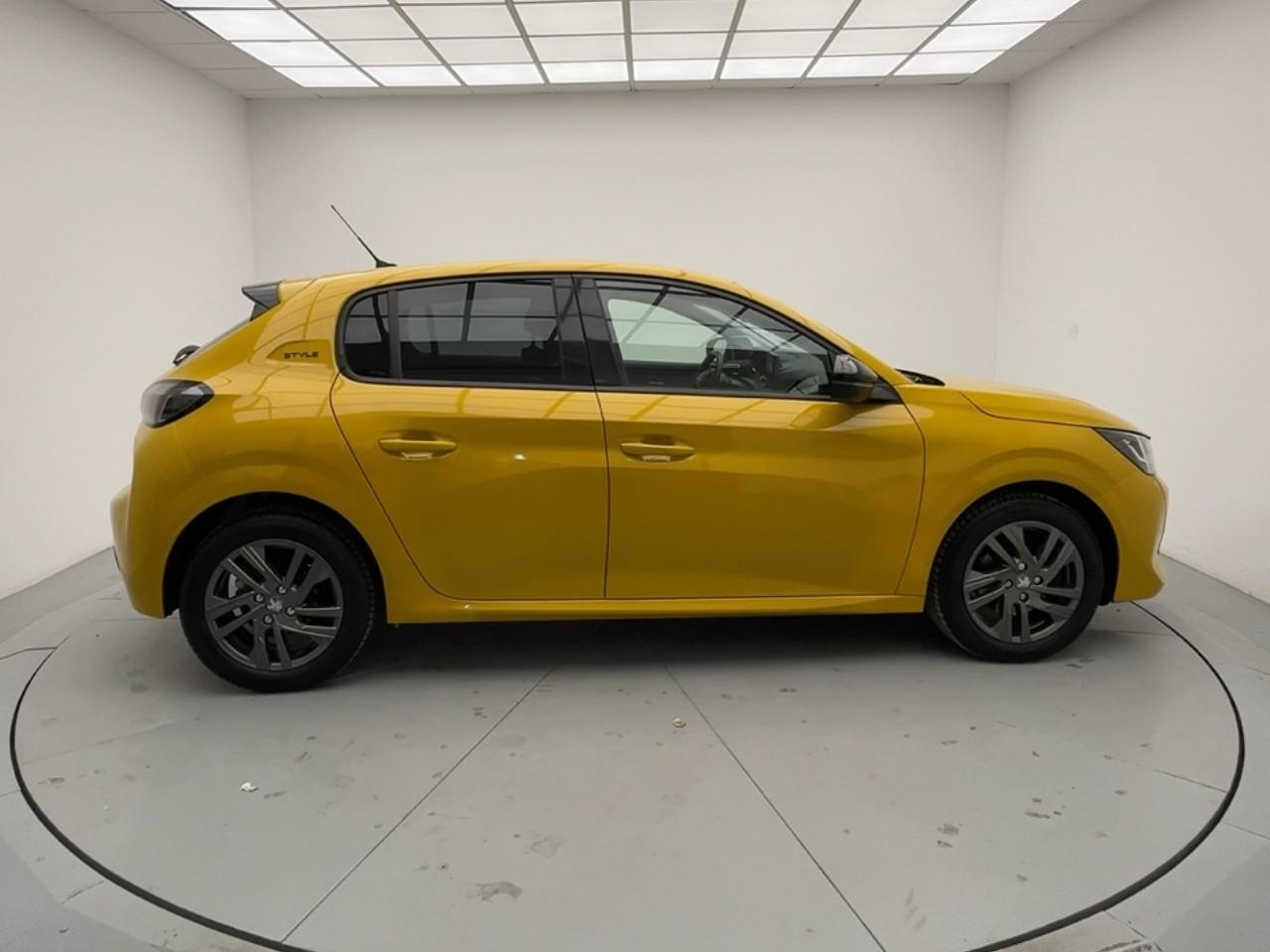 Peugeot 208 bluehdi 100 s&s bvm6 style — photo 6