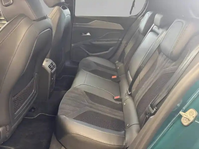 Peugeot 308 electrique 55 kwh 156ch — photo 32