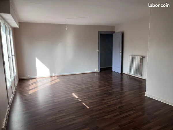 Appartement spacieux 78m2 Saumur/Bagneux