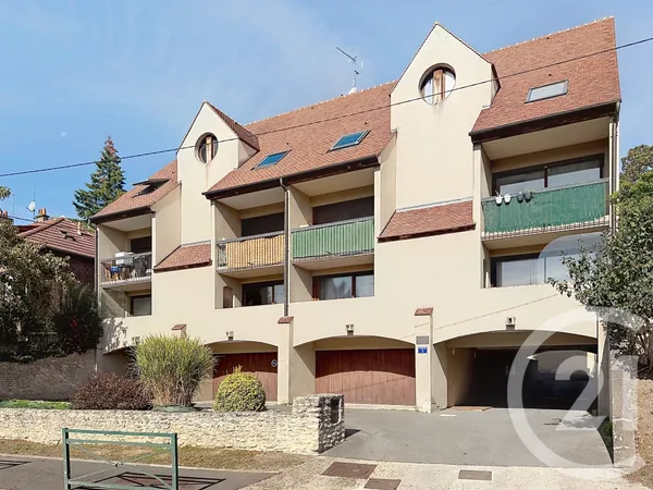 Studio 1 pièce 16 m²