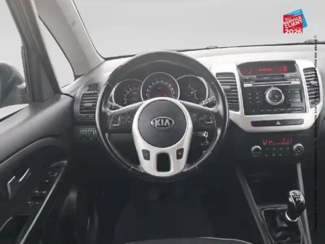 Kia Venga 1.6 crdi 115ch premium isg — photo 12