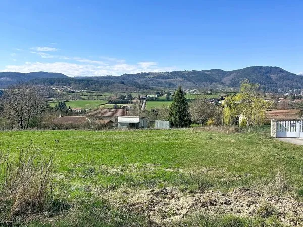 Terrain 1250 m²