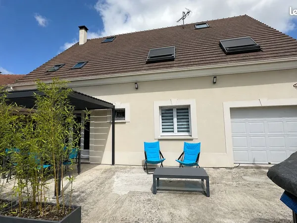 Maison - 6 Pièces - 153 m2