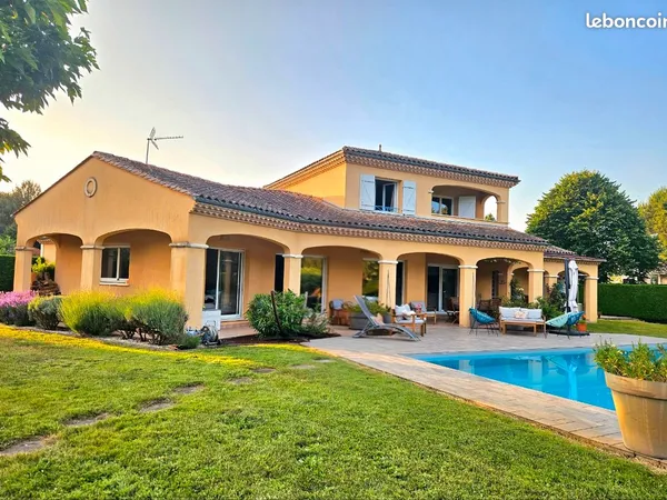Maison 6 pièces, 185m2