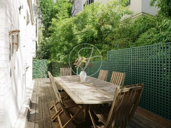 Paris 6e - NOTRE-DAME DES CHAMPS - Maison à vendre - 7 pièces -