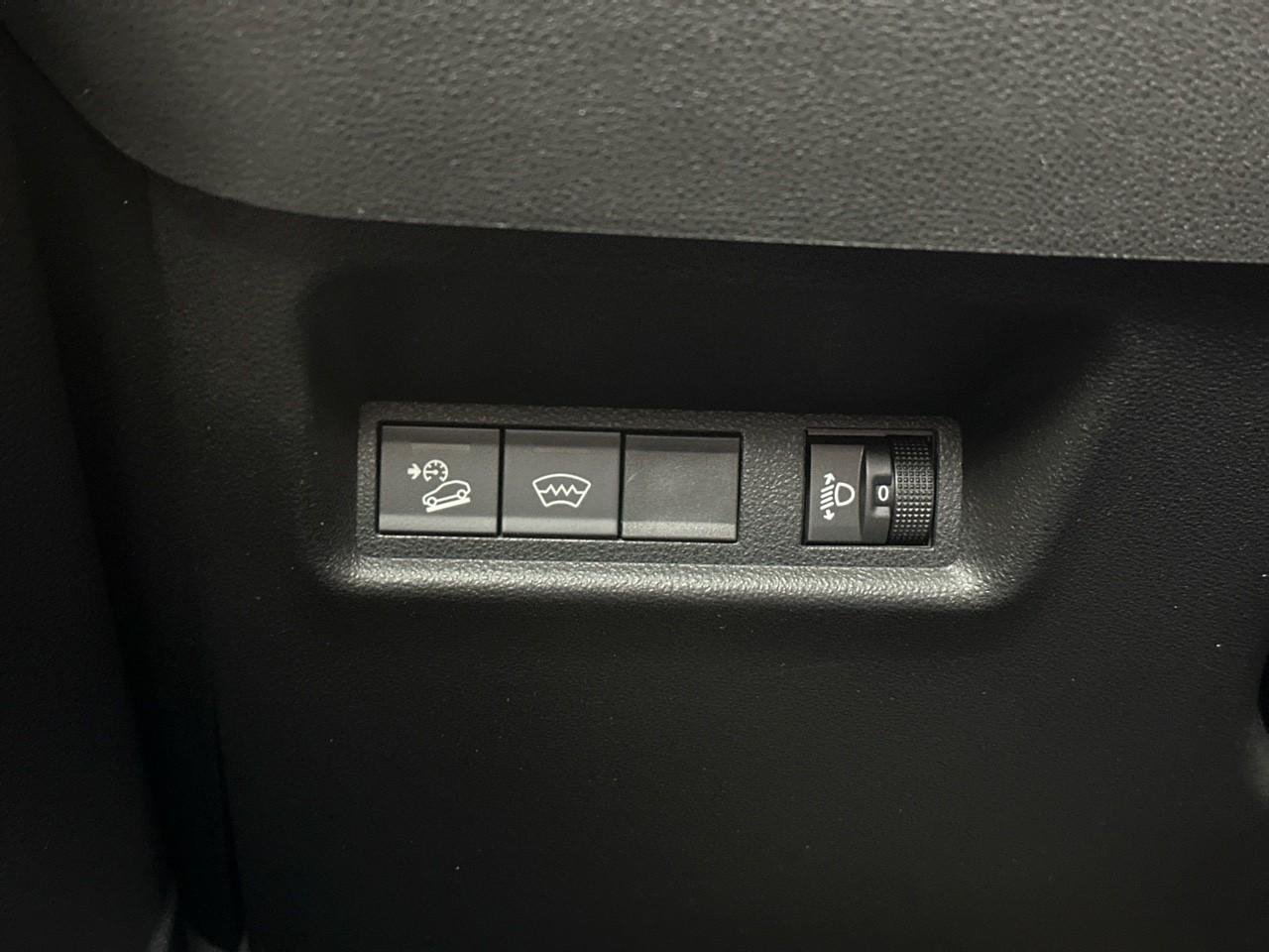 Jeep Avenger 115 kw 4x2 summit — photo 19