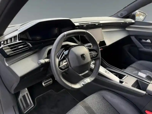 Peugeot 308 1.5 bluehdi 130ch s&amp;s gt eat8 — photo 10