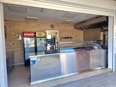 OPPORTUNITÉ À SAISIR LOCAL COMMERCIAL À SAINT-FRANÇOIS