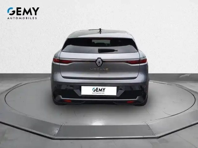 Renault Megane e-tech ev60 220 ch super charge — photo 5