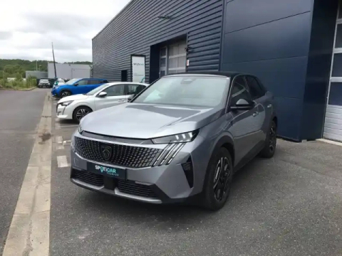 Peugeot 3008 plug-in hybrid 195 e-dcs7