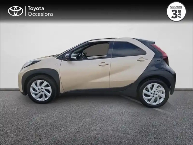 Toyota Aygo X 1.0 vvt-i 72ch design s-cvt — photo 3