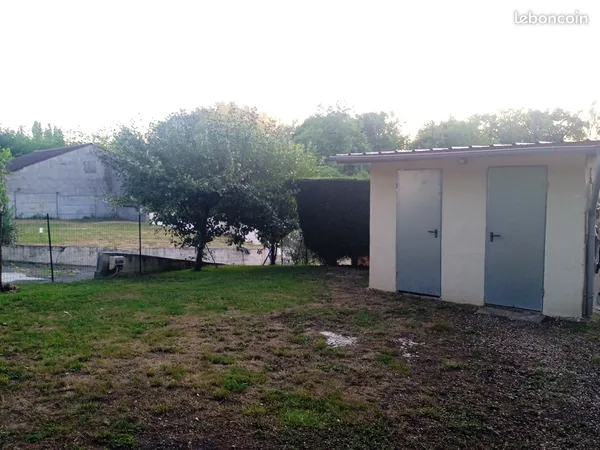 Terrain à louer pour caravane ou camping car