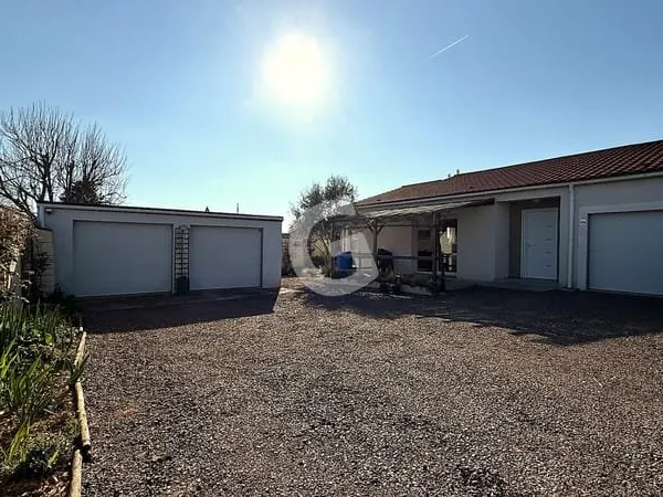 MAISON 3 PIECES - 81.22 m2 - A VENDRE - ANGLES