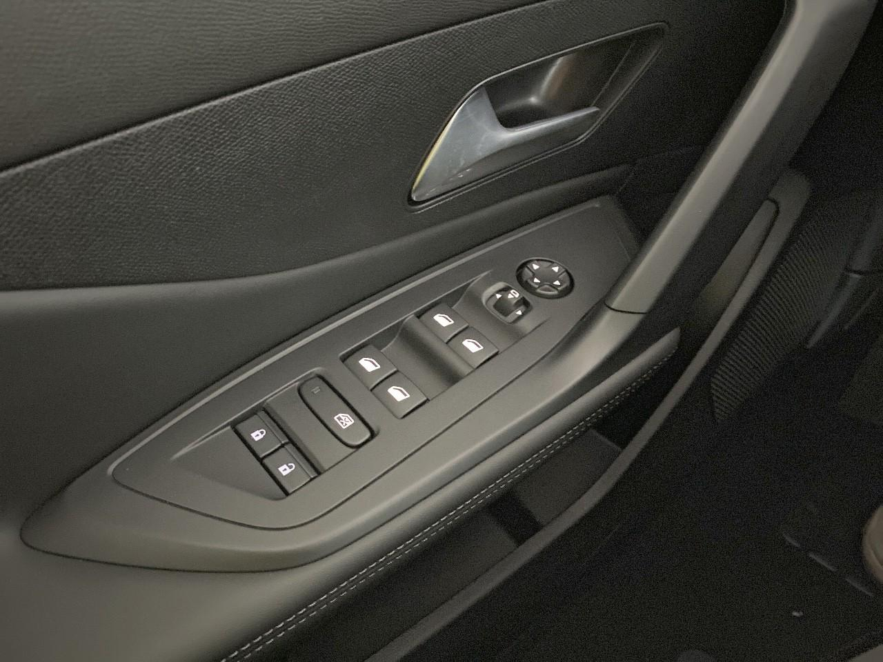Peugeot 308 sw hybrid 145 e-dcs6 allure — photo 20