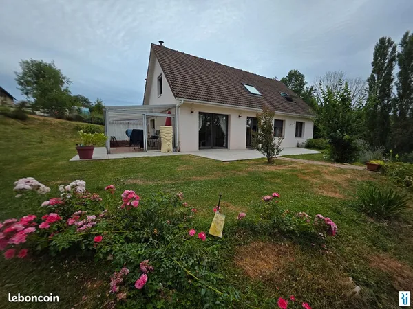 Maison 7 pièces 155 m²