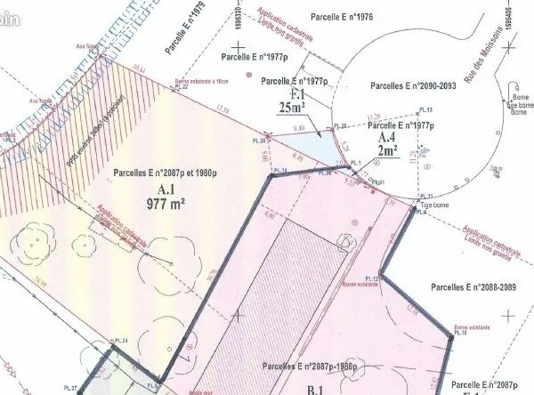 Terrain constructible 1002m²