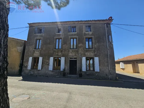 Maison vigneronne 9 pièces 417 m²