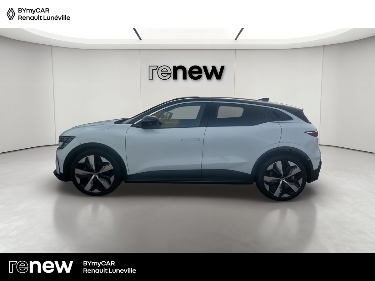 Renault Megane E-Tech EV60 220 ch optimum charge — photo 2