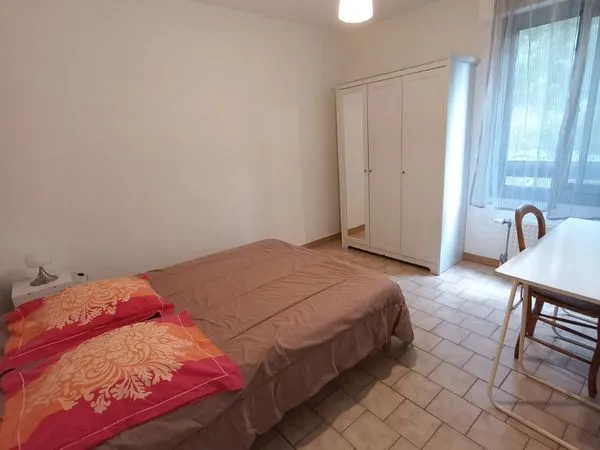 Chambre chez l'habitant