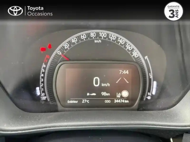 Toyota Aygo X 1.0 vvt-i 72ch dynamic — photo 8