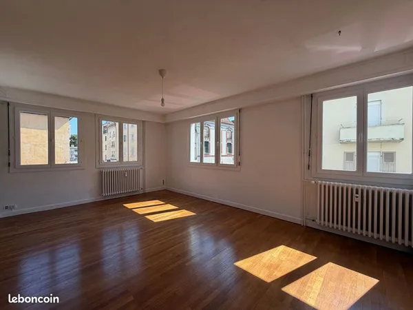 Appartement 5 pièces 94 m²