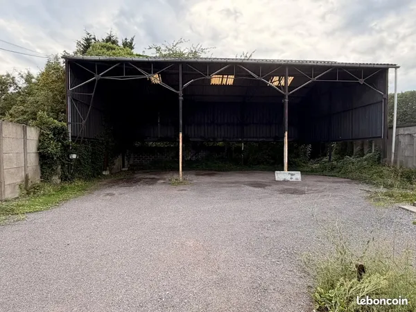 Local 600 m² Lys-lez-Lannoy
